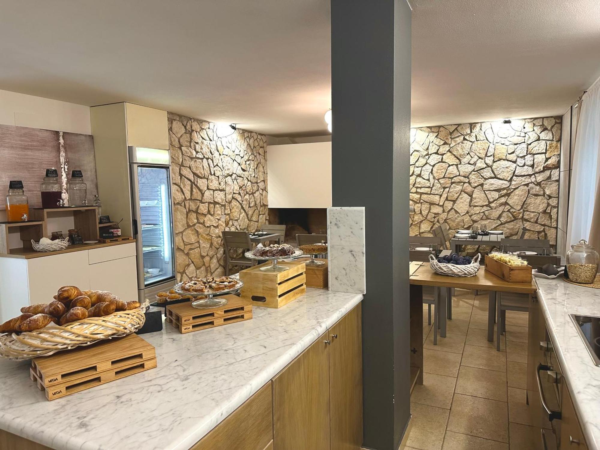 Le Village Aparthotel